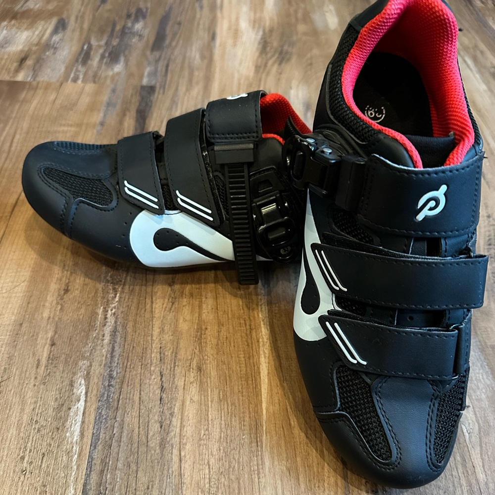 Peloton Cycling Shoes Size 39 (Women’s 8)